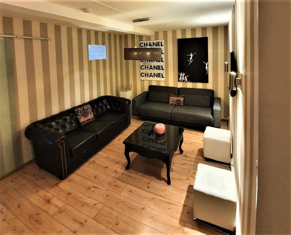 Design Apartment Barcelonanights Fribourg im Breisgau Extérieur photo